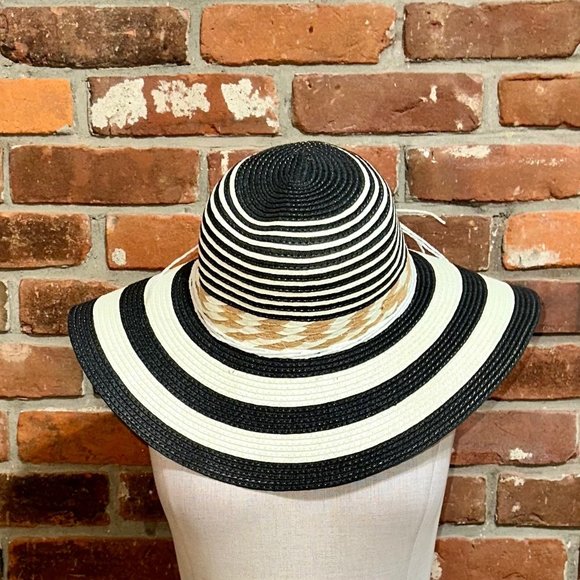Nicole Marciani Navy Striped Floppy Straw Hat - Picture 3 of 6